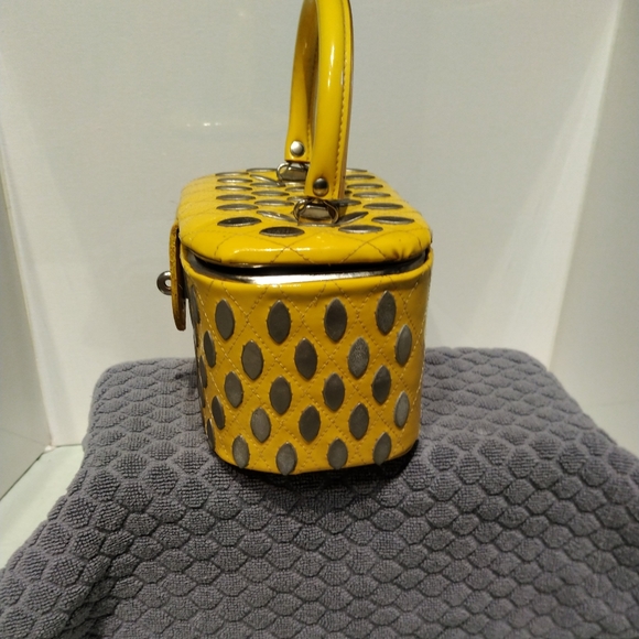 Purse - Picture 4 of 8